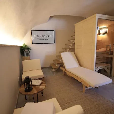 De Charme De Gamme Avec Jacuzzi Et Sauna Privatifs Feriehus
